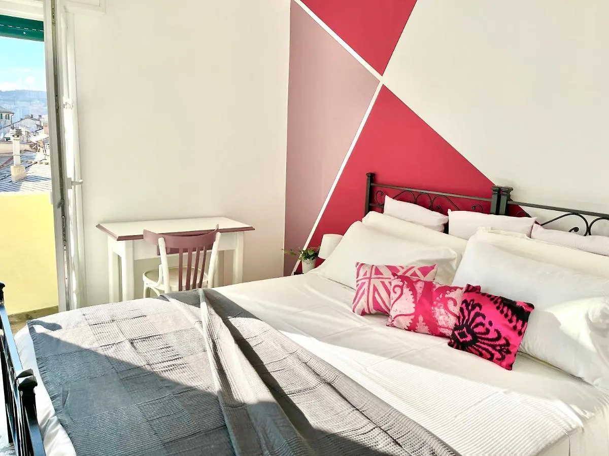 Happy Family Apartments The Roof Genoa 0*,  Italy